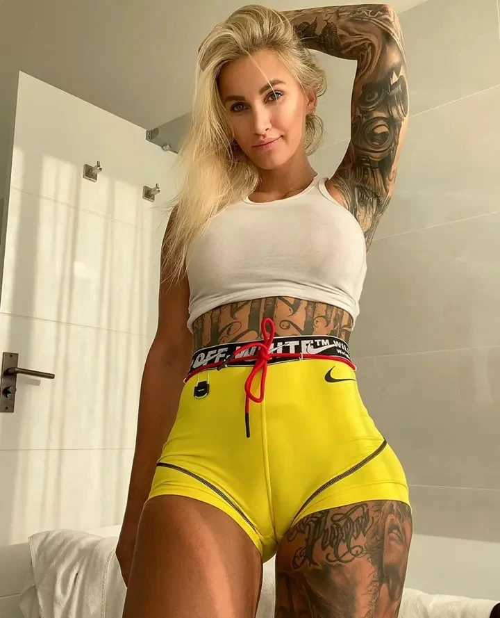 Picture of Inked blonde yellow tight shorts upshot camel toe 