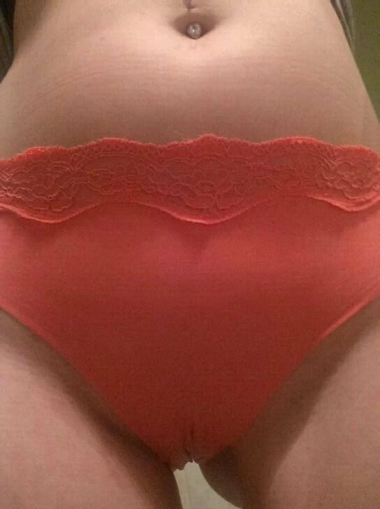 Picture of Closeup red panties thick pussy 