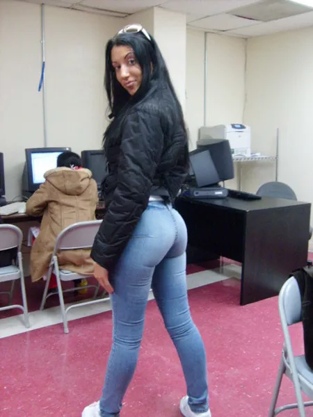 big ass in tight jeans