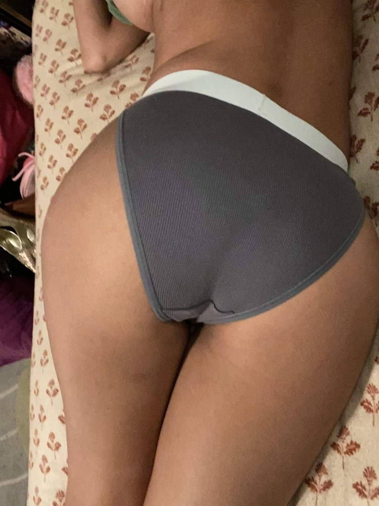 Picture of Fullback panties grey tight on sleeping girlfriend 
