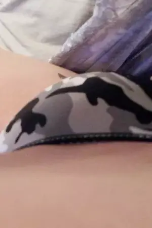 A picture of Camel toe pussy bulge hosted on ShaveKings.com published Monday May 11th