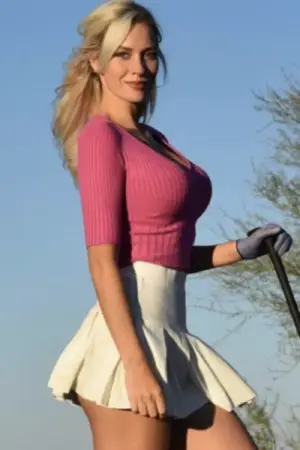 A picture of Golfing babe Paige hosted on ShaveKings.com published Thursday June 25th