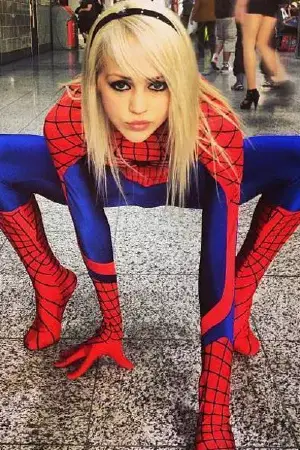 Spider babe