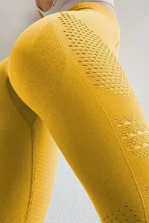 A picture of Yellow yoga pants upshot hosted on DailyPanty.com published Tuesday July 7th