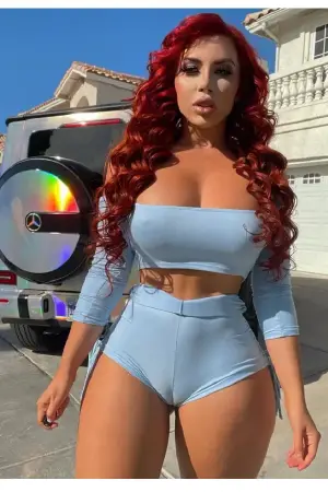 See redhead girl amazing tight blue outfit cameltoe free images right here, updated daily!